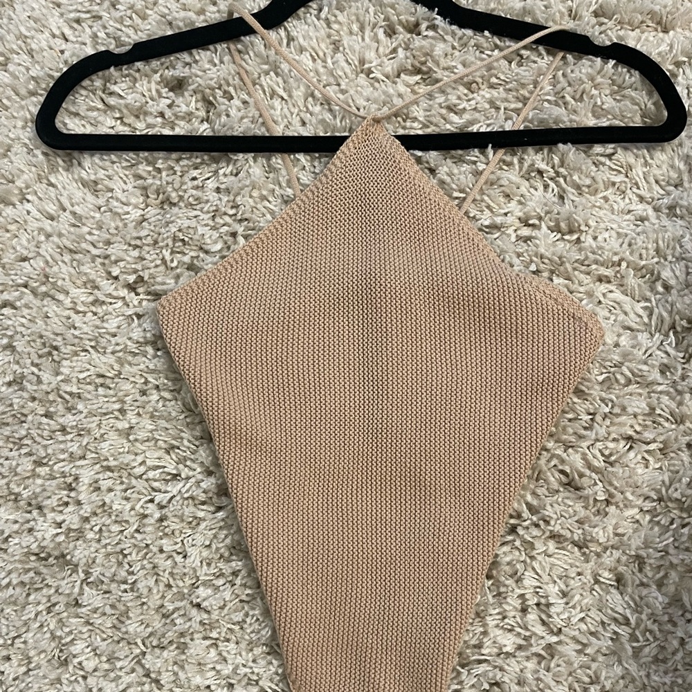 NETTED TOP WITH OPEN BACK - Picture 2 of 6